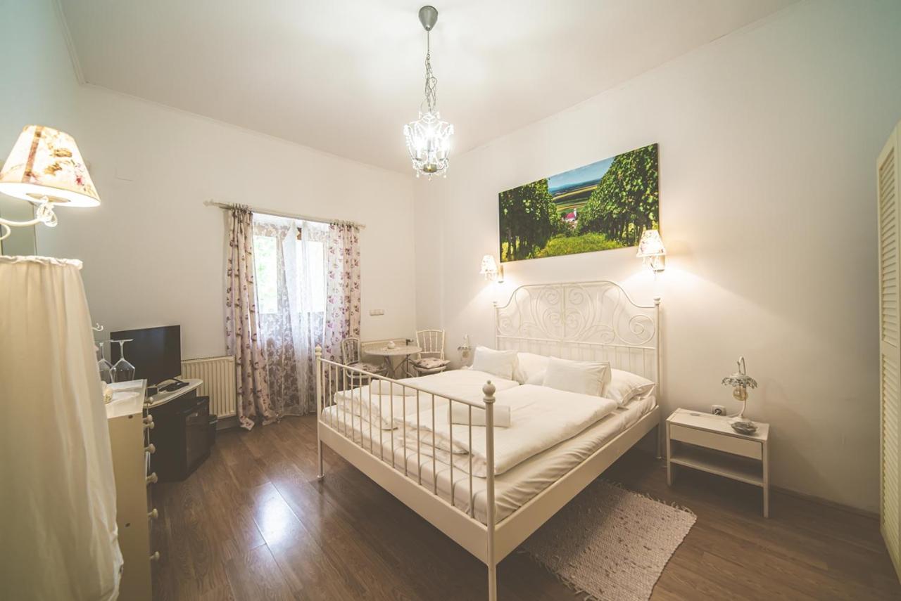 Palkonyha Panzio Speiz Gasztromuhely Bed & Breakfast Palkonya Luaran gambar